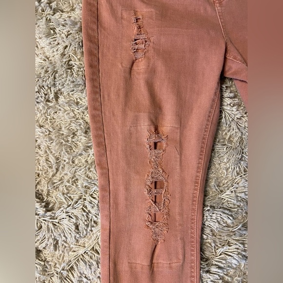 NOBO No Boundaries Distressed Denim Jeans Size 15 Mauve 5 Pocket - Picture 4 of 6
